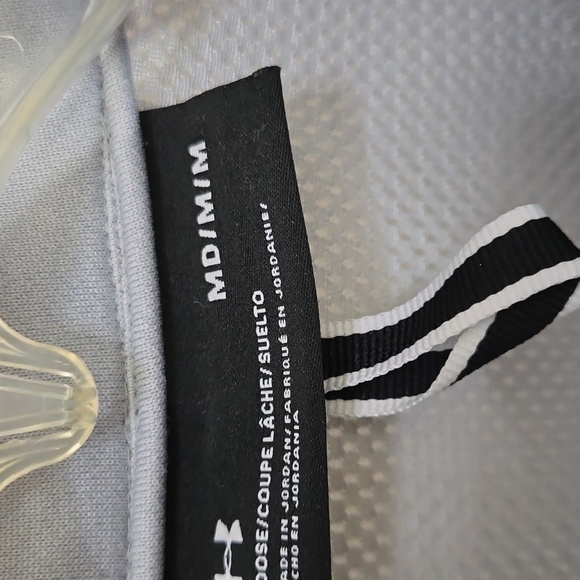 Final Sale !!!!!🤩🤩 MEN'S Under Armor jacket like new - Picture 2 of 12